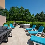 Sveti Petar - With Heated Pool And Outdoor Jacuzzi Villa