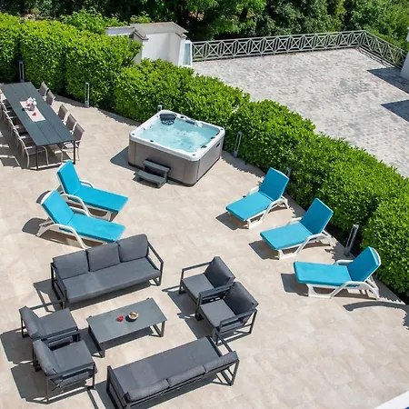 Villa Sveti Petar - With Heated Pool And Outdoor Jacuzzi *