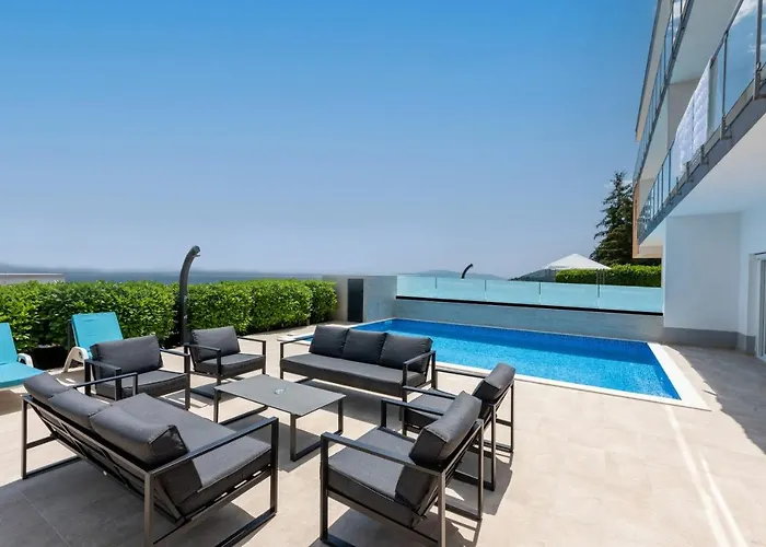 Sveti Petar - With Heated Pool And Outdoor Jacuzzi Villa Opatija