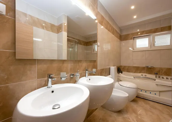 Villa Sveti Petar - With Heated Pool And Outdoor Jacuzzi *