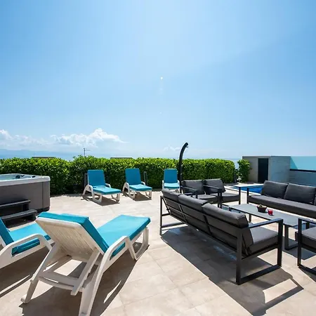 فيلة Sveti Petar - With Heated Pool And Outdoor Jacuzzi *