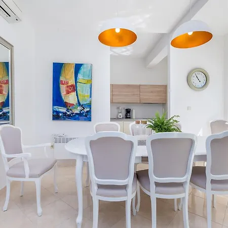 Sveti Petar - With Heated Pool And Outdoor Jacuzzi فيلة *