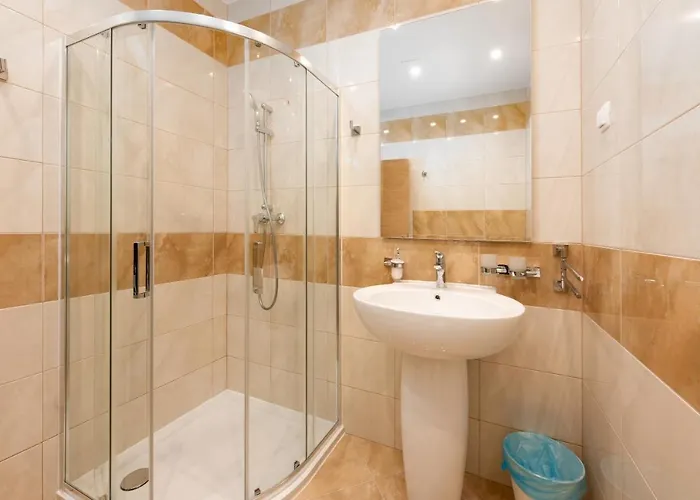 Sveti Petar - With Heated Pool And Outdoor Jacuzzi * 오파티아