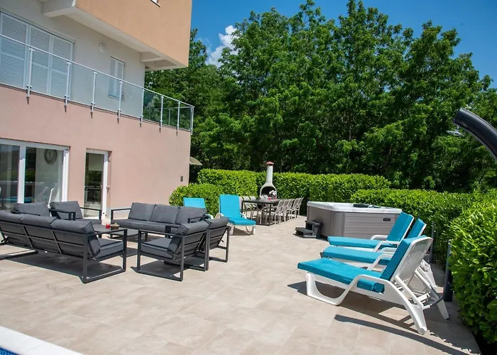 빌라 Sveti Petar - With Heated Pool And Outdoor Jacuzzi