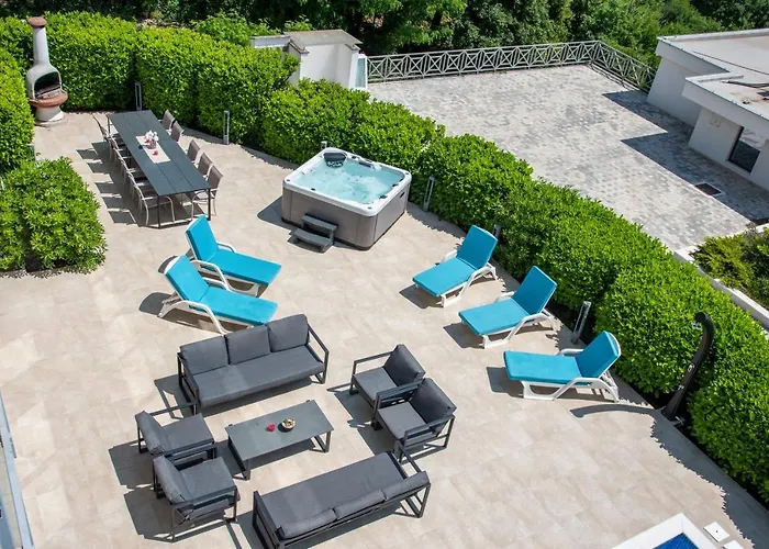 빌라 Sveti Petar - With Heated Pool And Outdoor Jacuzzi *