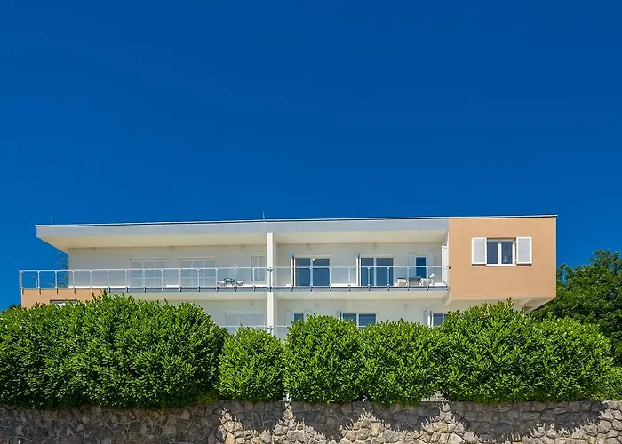Sveti Petar - With Heated Pool And Outdoor Jacuzzi 빌라 오파티아